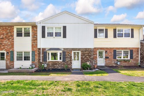 c-149 Hague Blvd, Glenmont, NY, 12077-3617 | Card Image