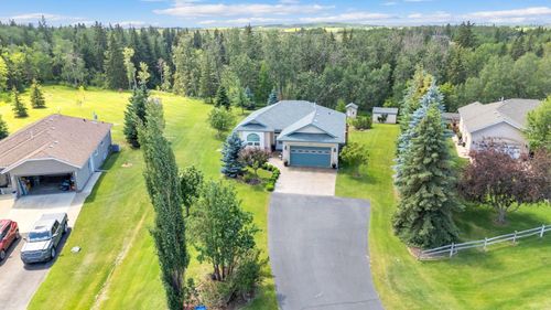 9 Creek Road, Rural Ponoka County, AB, T4J1R3 | Card Image