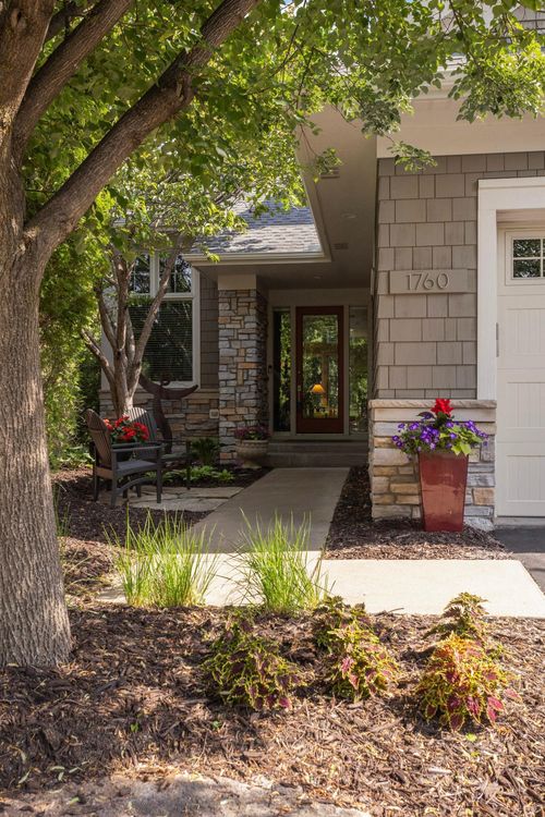 1760 Waterford Ct, Golden Valley, MN, 55422-4269 | Card Image