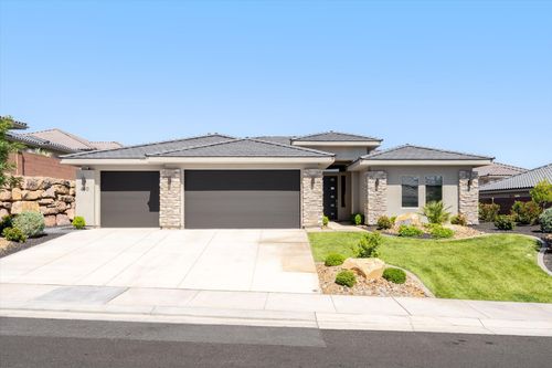 460 S Bracciano Dr, St George, UT, 84770-1384 | Card Image