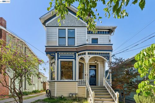 1715 Bay St, Alameda, CA, 94501-2203 | Card Image