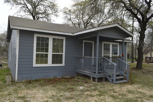 23030 Grand Spg, Elmendorf, TX, 78112-6260 | Card Image