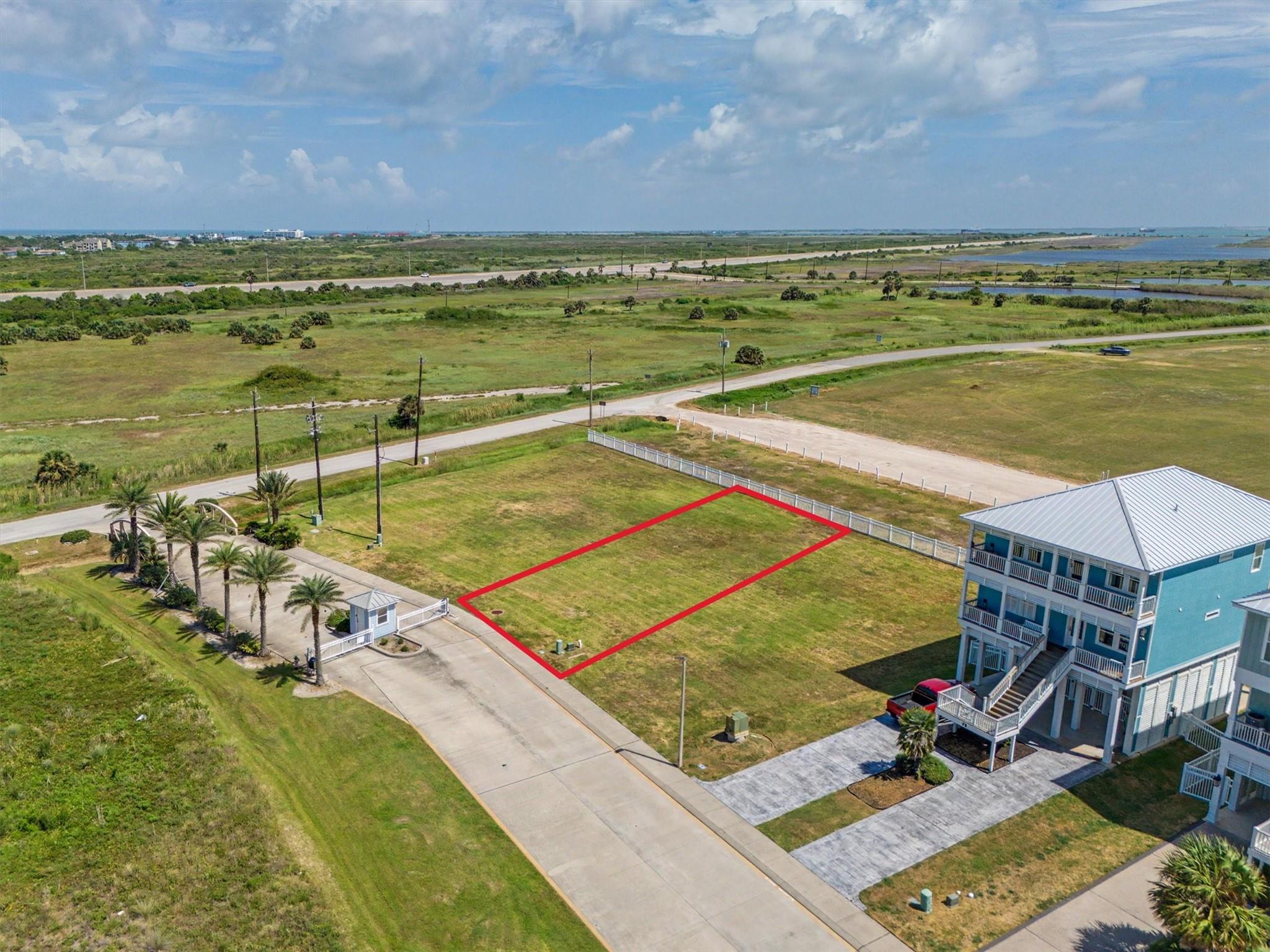 Land in Galveston 5