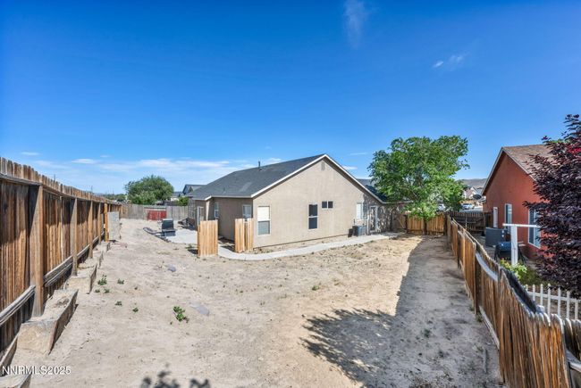 908 Jones Way, House other with 4 bedrooms, 2 bathrooms and 3 parking in Fernley NV | Image 25