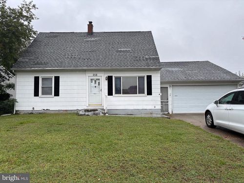 258 Maple St, SMYRNA, DE, 19977-1526 | Card Image