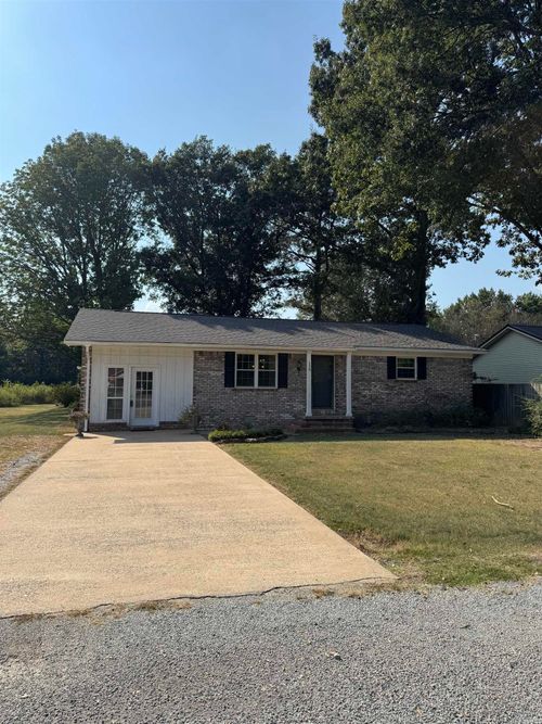 110 Ridout Dr, Des Arc, AR, 72040-3334 | Card Image