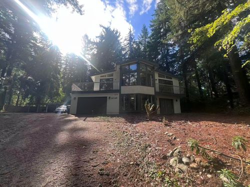 14340 28 Ave, Surrey, BC, V4P2H1 | Card Image