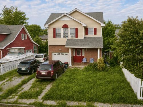 1764 Browning Street, Hempstead, NY, 11510 | Card Image