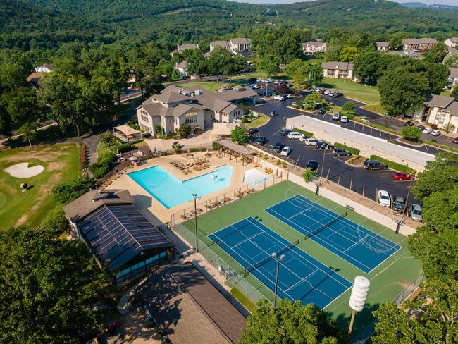 Pointe Amenities | Image 25