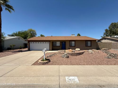 4032 E Hartford Ave, Phoenix, AZ, 85032-2221 | Card Image