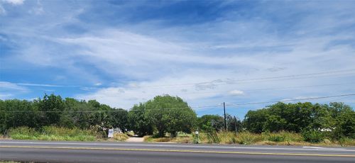 1451 Bebee Rd, Kyle, TX, 78640-4666 | Card Image