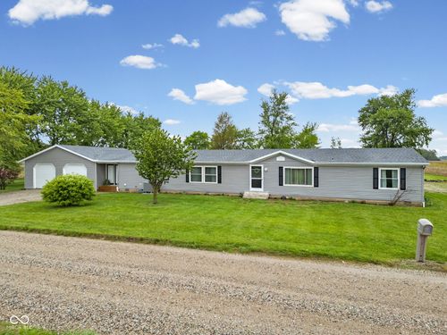 1540 E 900 N, Crawfordsville, IN, 47933-7319 | Card Image