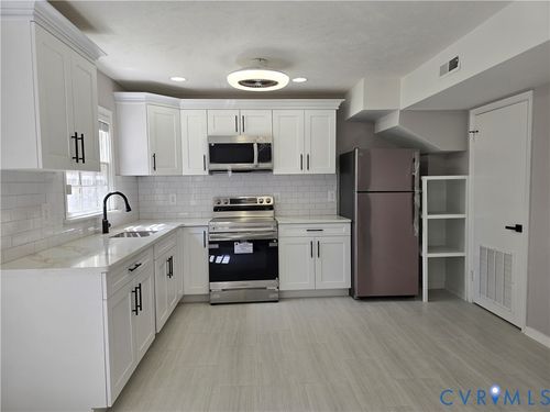 419 Airycrest Dr, Henrico, VA, 23075-1203 | Card Image