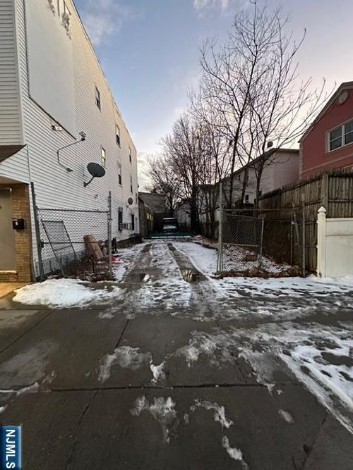 510 S Orange Ave, Newark, NJ, 07103 | Card Image