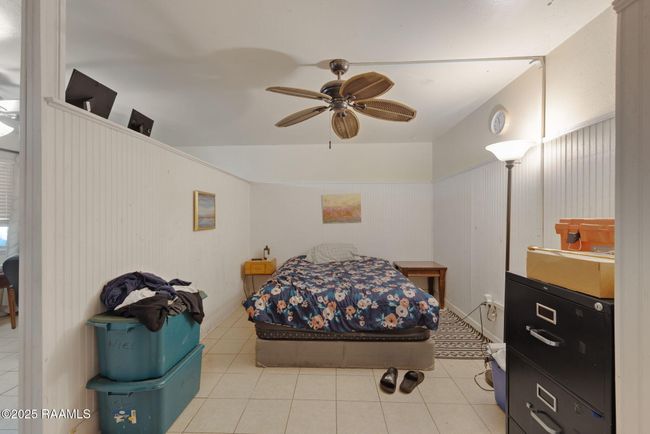 8-web-or-mls-201 S College Dr 107-8 | Image 9