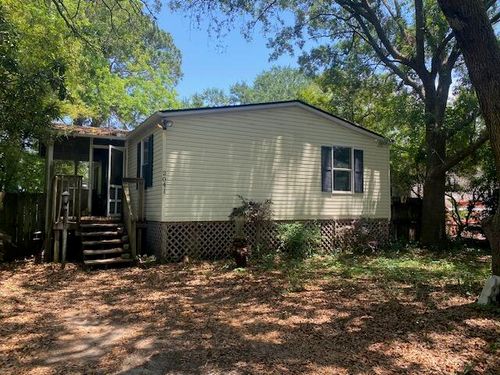 2041 Covey Ln, Charleston, SC, 29412-9529 | Card Image