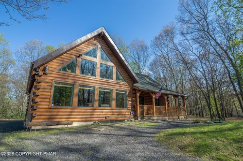 1160 Bluebird Ln, Bushkill, PA, 18324-7851 | Card Image