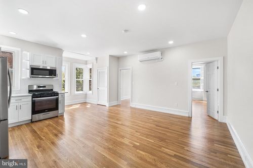 3f-2309 Green St, PHILADELPHIA, PA, 19130-3151 | Card Image