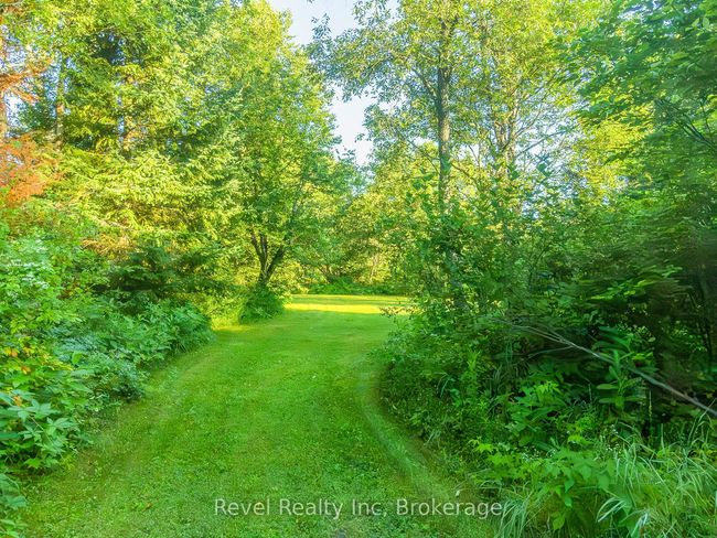 0 Miriam Dr, Home with 0 bedrooms, 0 bathrooms and null parking in Bracebridge ON | Image 4