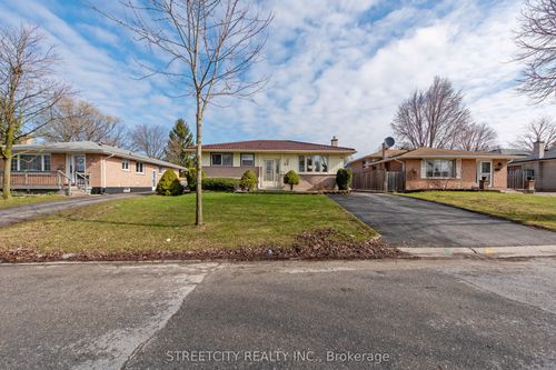 69 Alayne Cres, London, ON, N6E2A2 | Card Image