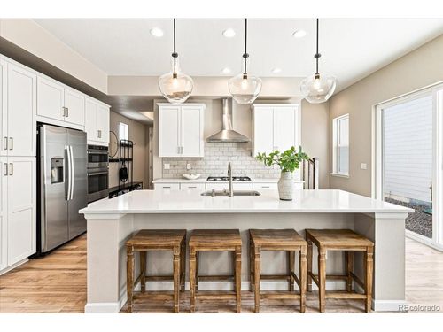10537 Oncilla Ln, Lone Tree, CO, 80124-9648 | Card Image