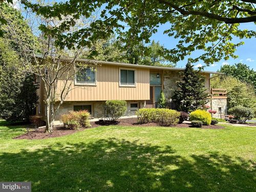 310 Bluff View Dr, LANCASTER, PA, 17601-4138 | Card Image