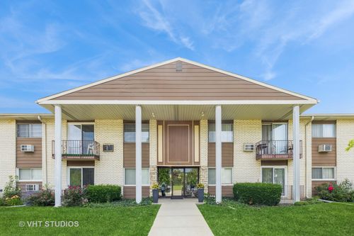 203c-9518 Dee Rd, Des Plaines, IL, 60016-3870 | Card Image