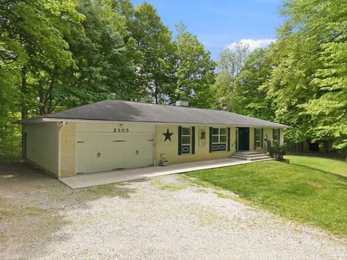 2305 Ivy Ln Ne, Lancaster, OH, 43130-9761 | Card Image