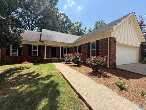 115 Shelley Ln, Florence, AL, 35633-1629 | Card Image