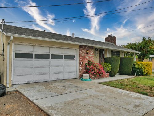 28044 Thackeray Ave, Hayward, CA, 94544-5622 | Card Image