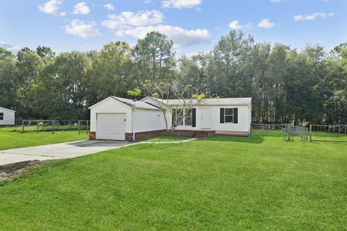 16212 Lone Star Ranch Dr, Conroe, TX, 77302-8304 | Card Image