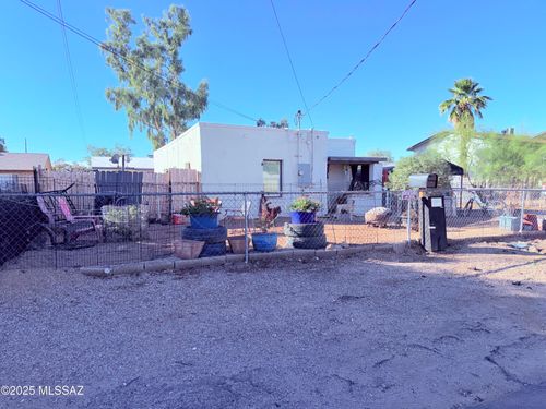 420 E Navajo Road, Tucson, AZ, 85705 | Card Image
