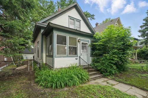2918 15th Ave S, Minneapolis, MN, 55407-1428 | Card Image