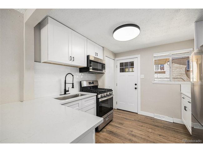 1148 Rosemary St, Home with 2 bedrooms, 1 bathrooms and null parking in Denver CO | Image 4