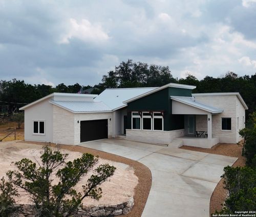 2920 Rocky Ridge Loop, Canyon Lake, TX, 78133-1951 | Card Image