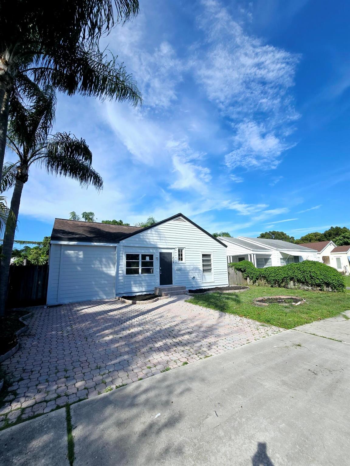 Valley Forge Rd, West Palm Beach, FL 33405