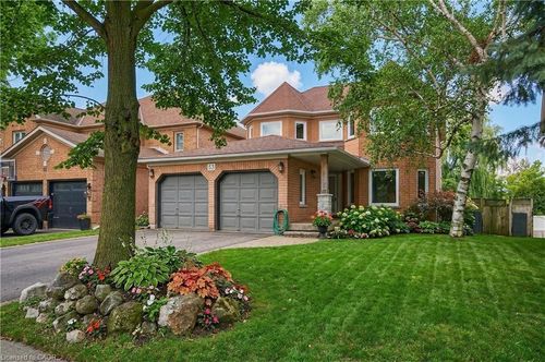 53 Laurendale Ave, Waterdown, ON, L8B0M6 | Card Image