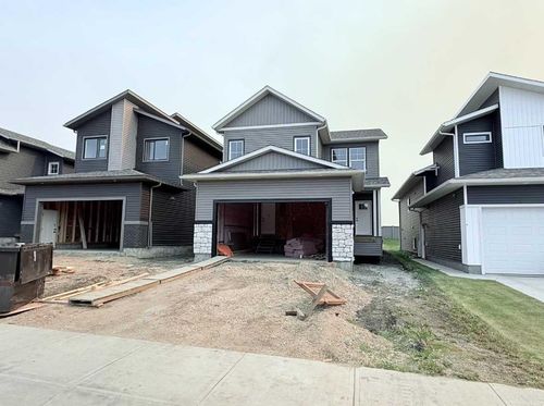 10645 133 Avenue, Grande Prairie, AB, T8X0W5 | Card Image