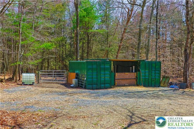Animal Pen currently used as a Pig House w/ Electric Fenced Pasture | Image 54