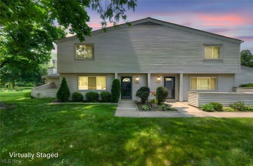 3183 Bay Landing Dr, Westlake, OH, 44145-4431 | Card Image