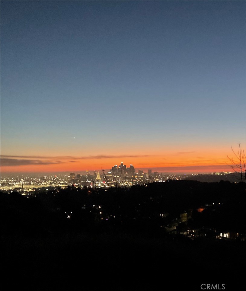 Land in Los Angeles 4