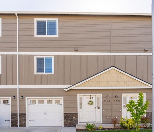 7788 Jacqueline Way, White City, OR, 97503-1760 | Card Image