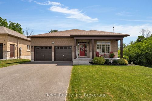 413 Russ Howard Dr, Midland, ON, L4R0A6 | Card Image