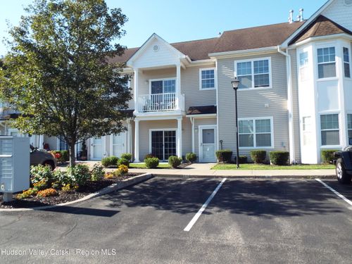 510 Commons Ln, Saugerties, NY, 12477-5245 | Card Image