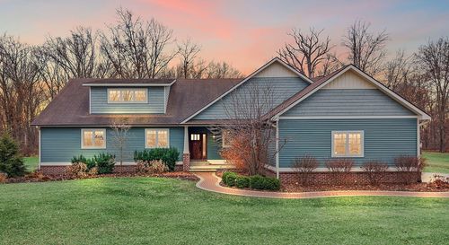 216 E 1050 N, Chesterton, IN, 46304 | Card Image