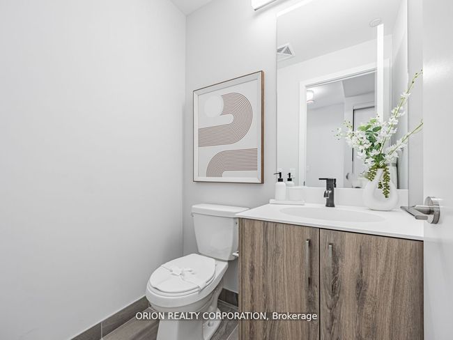 214 - 201 Brock St S, Condo with 1 bedrooms, 2 bathrooms and 1 parking in Whitby ON | Image 21