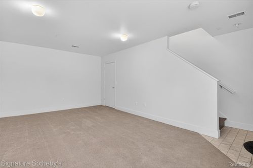 417 S Ashley St, Ann Arbor, MI, 48103-4903 | Card Image