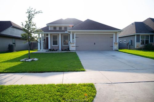 2013 Dumfries Drive, Bryan, TX, 77807-1474 | Card Image