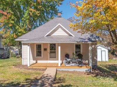 17 Wesley Street, House other with 2 bedrooms, 1 bathrooms and null parking in Canton NC | Image 1