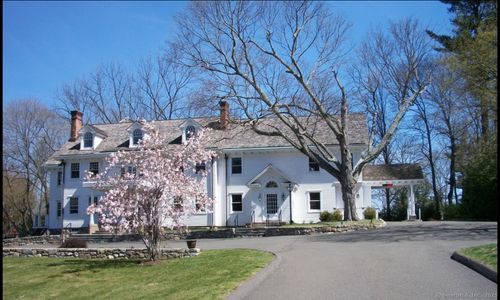 215 Post Rd W, Westport, CT, 06880-4603 | Card Image